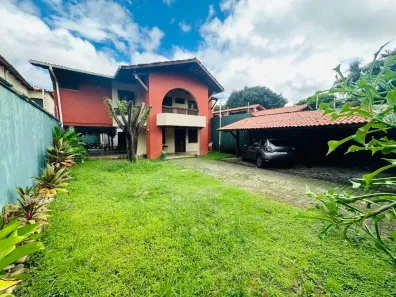 Sobrado com 4 Quartos à venda, 230m² no Parque Manibura, Fortaleza