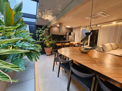 Casa de Condomínio com 3 Quartos à venda, 220m² no Central Parque, Contagem