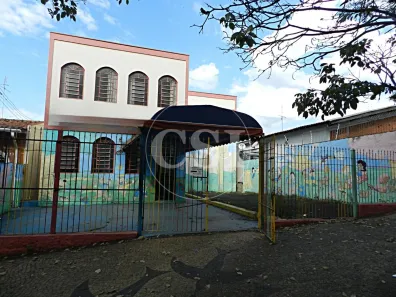 Prédio Comercial com 7 Quartos à venda, 324m² no Parque São Quirino, Campinas