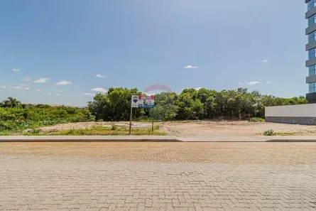 Lote/Terreno à venda, 1147m² no Três Vendas, Pelotas