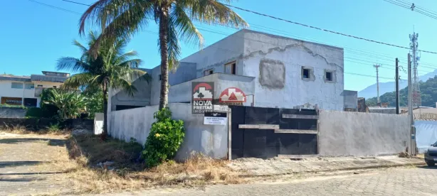 Casa com 4 Quartos à venda, 268m² no Estância Balneária Hawai, Caraguatatuba