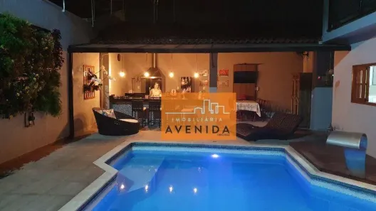 Casa com 3 Quartos à venda, 374m² no Jardim América, Paulínia