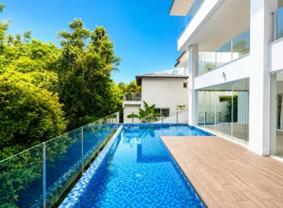 Casa de Condomínio com 5 Quartos para alugar, 590m² no Alphaville I, Salvador