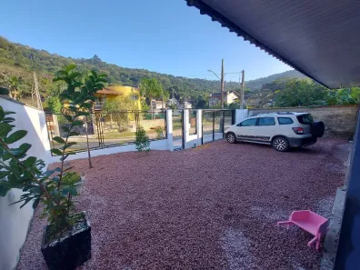 Casa com 3 Quartos à venda, 160m² no Praia do Estaleirinho, Balneário Camboriú