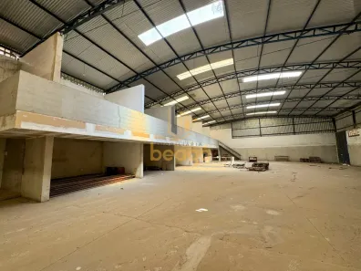 Galpão/Depósito/Armazém à venda, 1000m² no Belvedere, Ribeirão das Neves