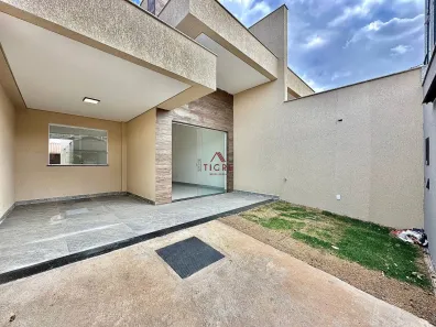 Casa com 3 Quartos à venda, 180m² no Santa Mônica, Belo Horizonte