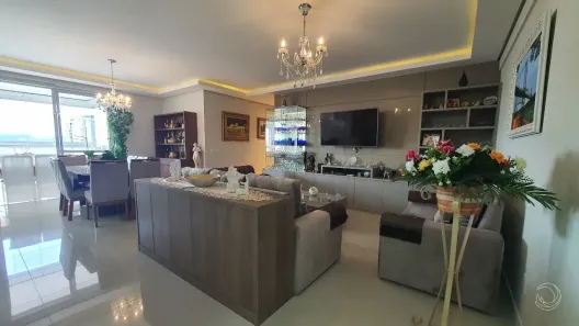 Apartamento com 3 Quartos à venda, 137m² no Estreito, Florianópolis