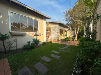 Casa de Condomínio com 4 Quartos para alugar, 360m² no Anil, Rio de Janeiro