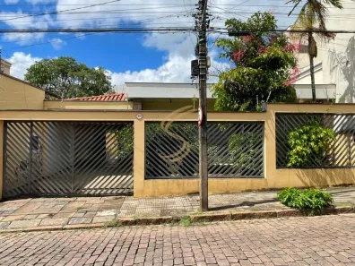 Casa com 5 Quartos à venda, 300m² no Centro, São José do Rio Pardo