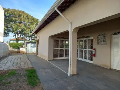 Casa com 4 Quartos à venda, 291m² no Parque Rural Fazenda Santa Cândida, Campinas