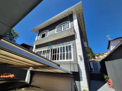 Sobrado com 4 Quartos à venda, 284m² no Adalgisa, Osasco