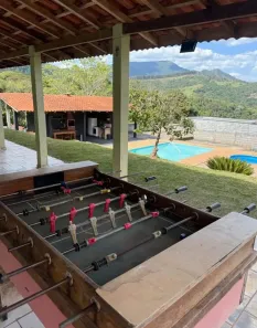 Fazenda/Sítio com 4 Quartos à venda, 700m² no , Piracaia