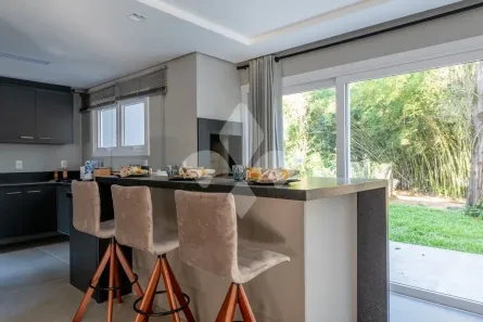 Casa de Condomínio com 3 Quartos à venda, 364m² no Pedra Redonda, Porto Alegre