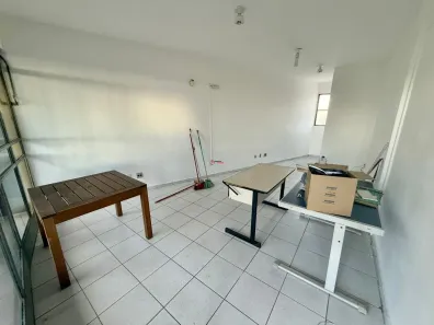 Sala Comercial para alugar, 30m² no Santa Amélia, Belo Horizonte