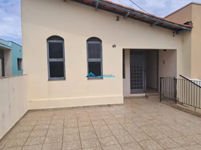 Casa com 2 Quartos à venda, 211m² no Vila Santana II, Jundiaí