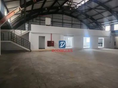 Galpão/Depósito/Armazém para alugar, 1715m² no Nova Petrópolis, São Bernardo do Campo
