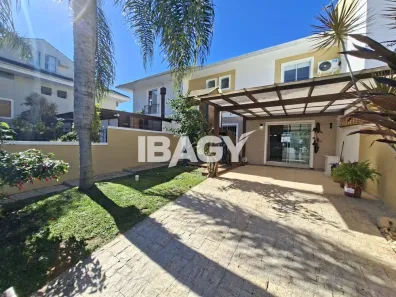 Casa com 3 Quartos para alugar, 150m² no Campeche, Florianópolis