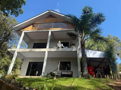 Fazenda/Sítio com 1 Quarto à venda, 270m² no Rio Bonito, Campina Grande do Sul
