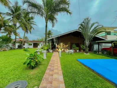 Casa com 4 Quartos à venda, 800m² no Balneário Praia do Pernambuco, Guarujá