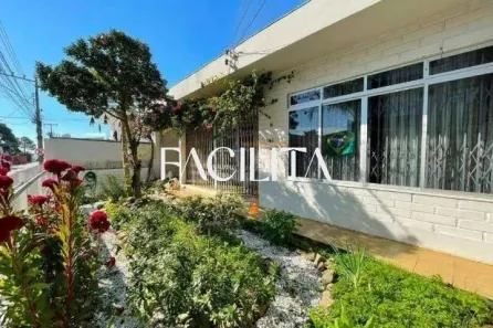 Casa com 3 Quartos para alugar, 195m² no Barreiros, São José