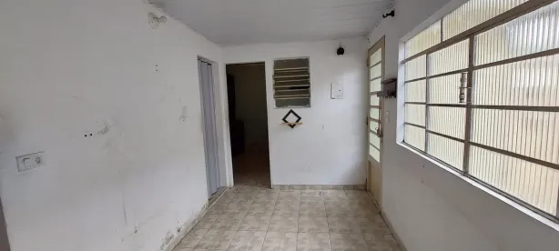 Casa com 2 Quartos para alugar, 45m² no Jardim Guanca, São Paulo