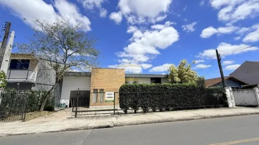 Casa com 4 Quartos à venda, 184m² no Saguaçu, Joinville