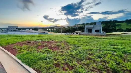 Lote/Terreno à venda, 285m² no Jardins Parma, Senador Canedo