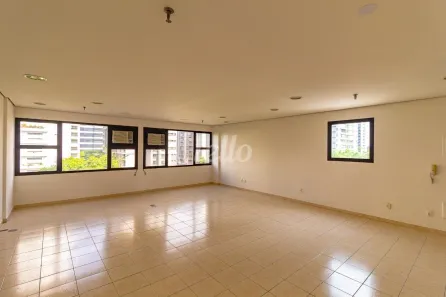 Sala Comercial para alugar, 52m² no Moema, São Paulo