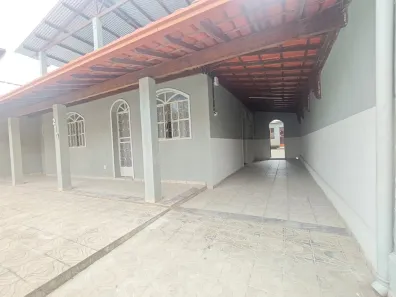 Casa com 4 Quartos para alugar, 200m² no Morada do Vale, Governador Valadares