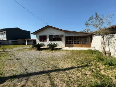 Casa com 2 Quartos à venda, 110m² no Praia de Fora, Palhoça