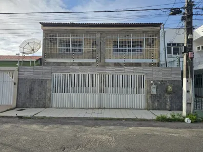 Casa com 4 Quartos à venda, 350m² no Suíça, Aracaju