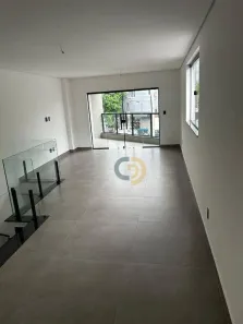 Casa com 3 Quartos à venda, 290m² no Embaré, Santos