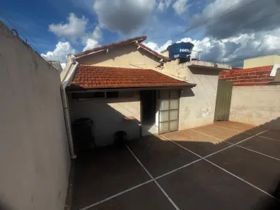 Casa com 3 Quartos à venda, 70m² no Vila Nova, Jaú
