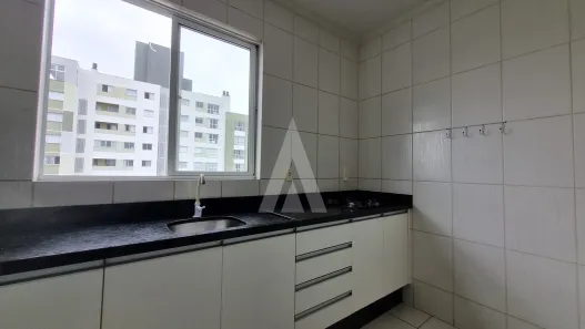 Apartamento com 2 Quartos para alugar, 62m² no Bom Retiro, Joinville
