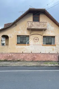 Casa com 5 Quartos à venda, 100m² no Centro, Ponta Grossa