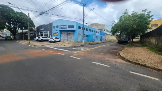 Galpão/Depósito/Armazém para alugar, 440m² no Jardim Santana, Campinas