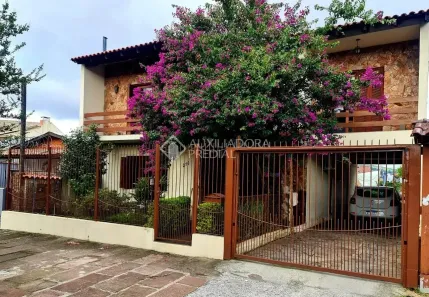 Casa com 3 Quartos à venda, 300m² no Vila João Pessoa, Porto Alegre