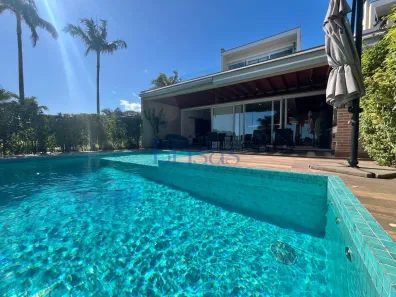 Casa de Condomínio com 4 Quartos à venda, 250m² no Bairro de Juquehy, São Sebastião