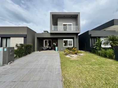 Casa com 4 Quartos à venda, 180m² no XANGRI-LÁ, Xangri-lá