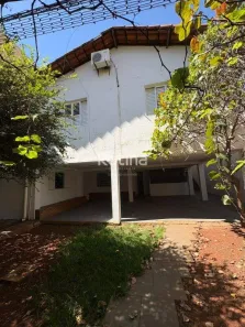 Imóvel Comercial com 3 Quartos para alugar, 220m² no Saraiva, Uberlândia