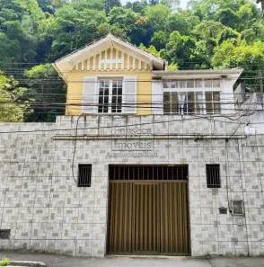 Casa com 2 Quartos à venda, 1000m² no Bingen, Petrópolis