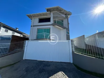 Casa com 3 Quartos à venda, 233m² no Pedra Branca, Palhoça