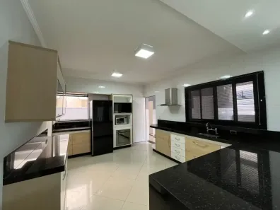 Casa de Condomínio com 4 Quartos para venda ou aluguel, 240m² no Campos do Conde II, Tremembé