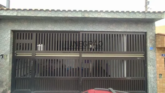 Casa com 4 Quartos à venda, 156m² no Vila Liviero, São Paulo