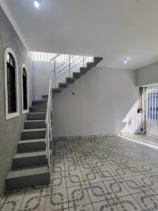 Sobrado com 2 Quartos à venda, 180m² no Jardim Pacaembu, Sorocaba
