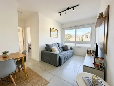 Apartamento com 2 Quartos à venda, 55m² no Teresópolis, Porto Alegre