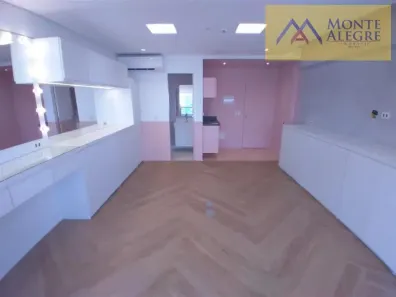 Sala Comercial à venda, 33m² no Vila Gertrudes, São Paulo