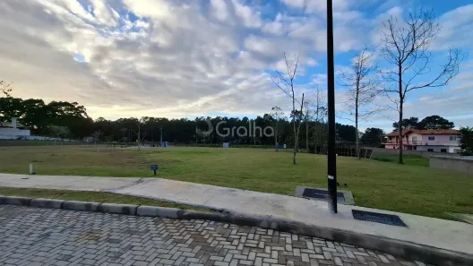 Lote/Terreno à venda, 384m² no Campeche, Florianópolis