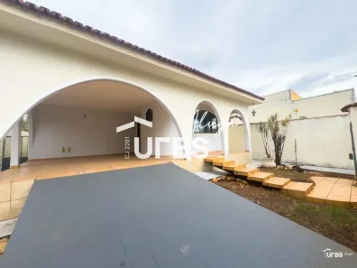 Casa com 3 Quartos para alugar, 403m² no Jardim América, Goiânia