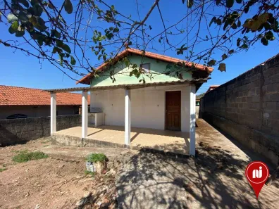 Casa com 2 Quartos para alugar, 130m² no Bela Vista, Brumadinho